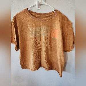 NWOT O'Neill surf raw sienna color crop T-shirt. Size L